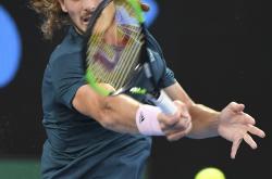 爱游戏入口-关于美国网球队轻取西班牙网球队，西西帕斯送出助攻的信息