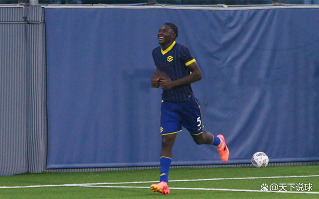 佛罗伦萨防线漏洞百出,需改善 佛罗伦萨防线漏洞百出,需改善