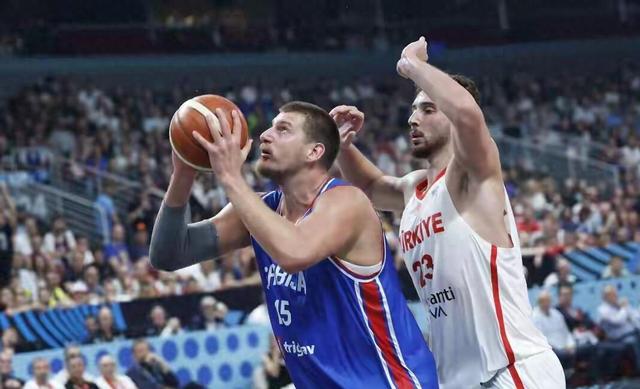 关于欧洲篮球联赛半决对决惊心动魄的信息