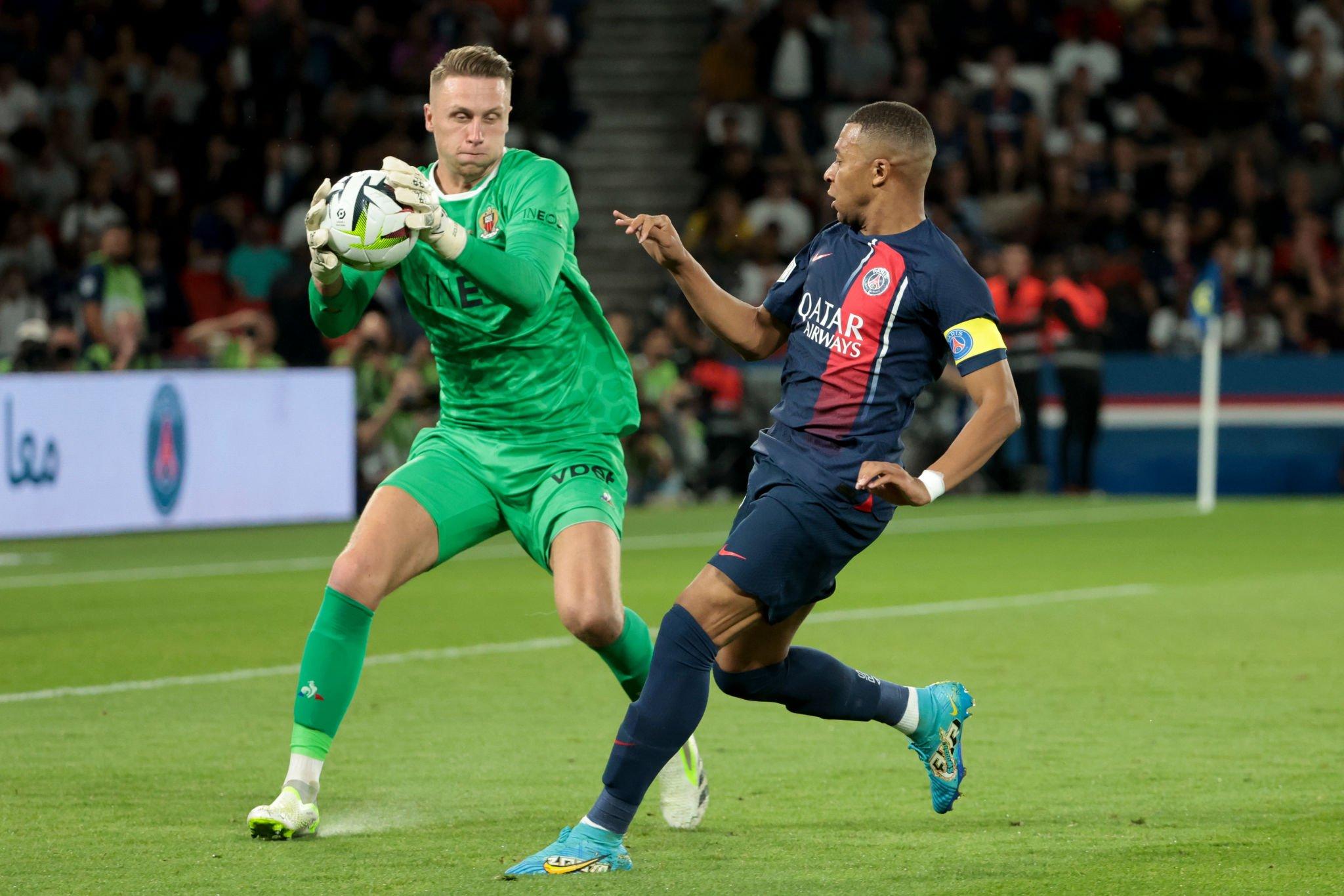 包含门框为界,法甲门将表现各异的词条 包含门框为界,法甲门将表现各异的词条