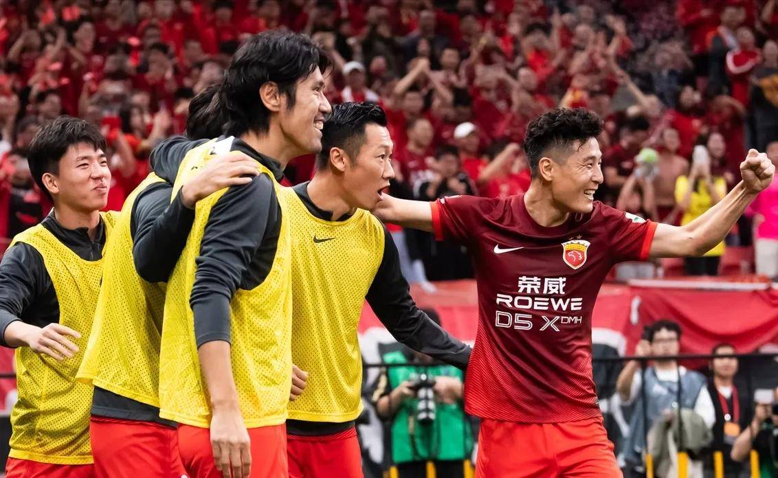 球队核心球员伤愈重返赛场备战 球队核心球员伤愈重返赛场备战