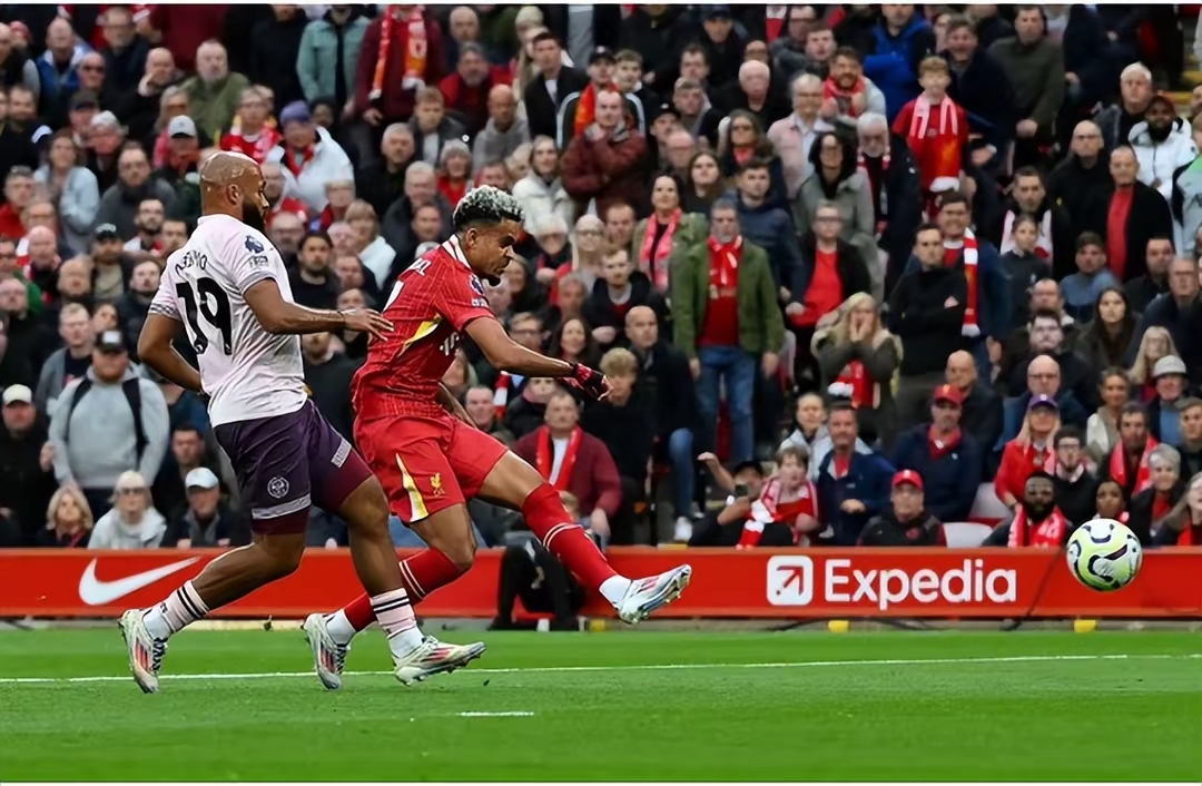 利物浦客场绝杀埃弗顿,英超夺冠路径更明朗 利物浦客场绝杀埃弗顿,英超夺冠路径更明朗