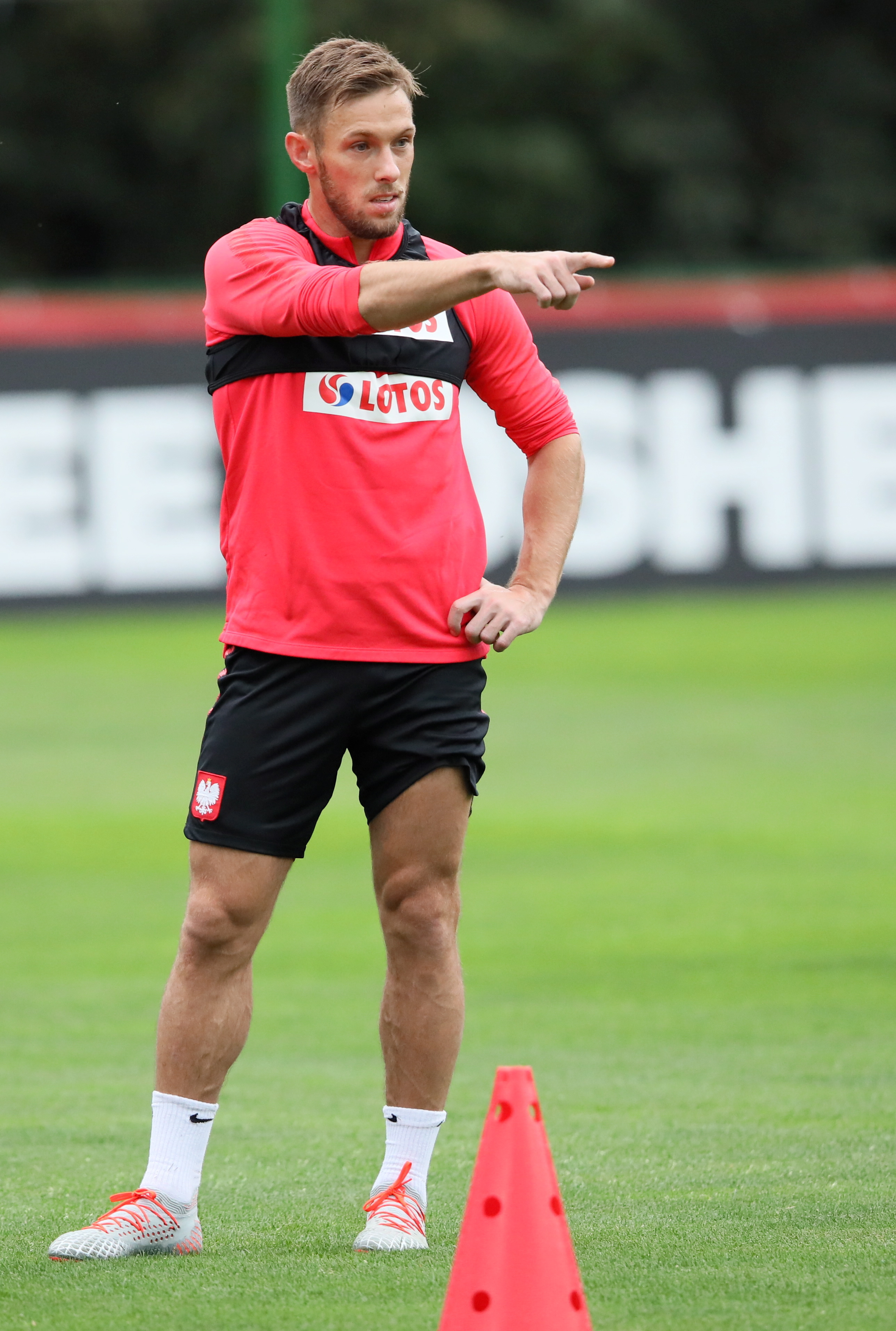 波兰队横扫韩国队，奥恰洛夫刷新纪录