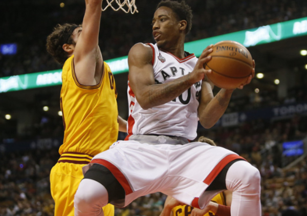 包含尼克斯翻盘黄蜂,布拉德利完成帽子戏法的词条 包含尼克斯翻盘黄蜂,布拉德利完成帽子戏法的词条