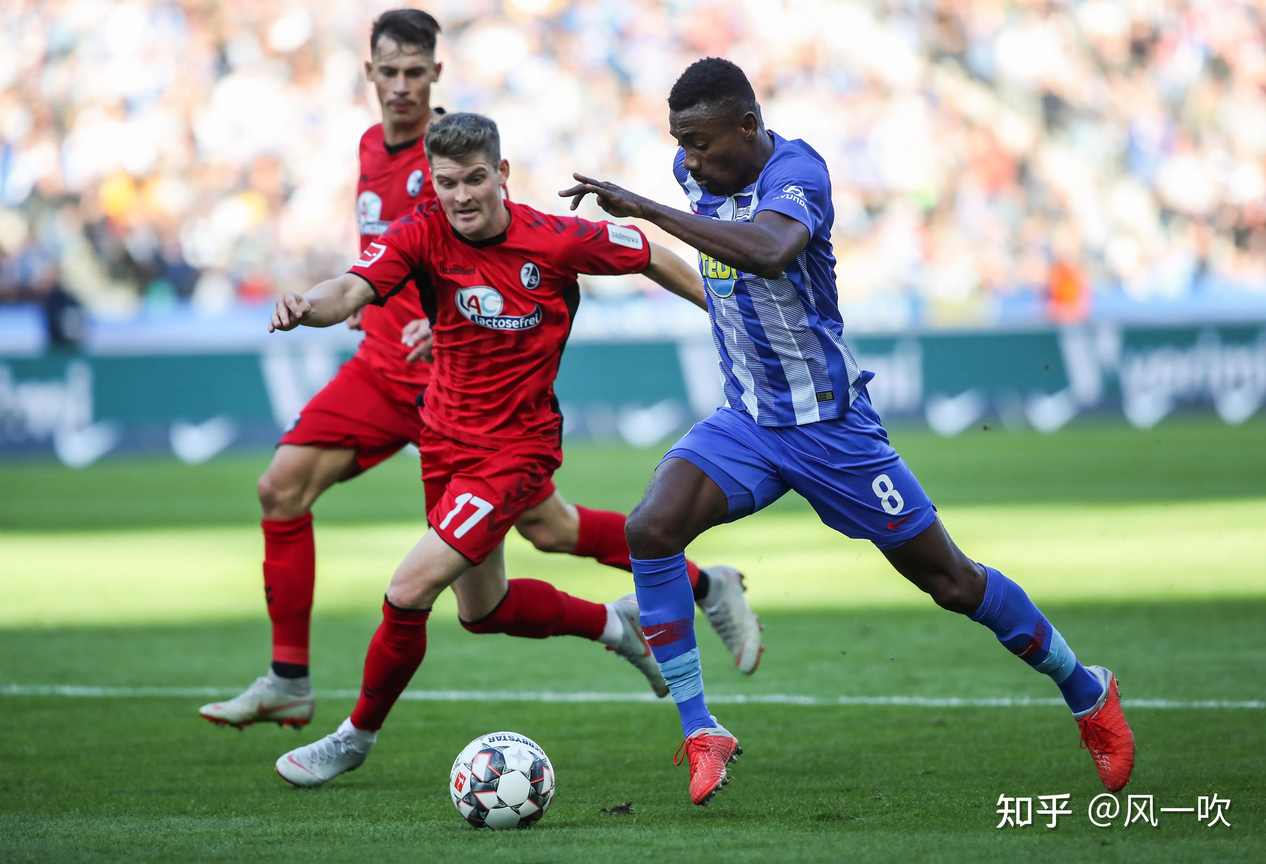 足球盛宴，球场上的精彩表现