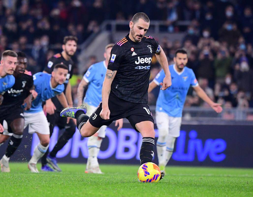 尤文图斯客场战胜拉齐奥,雄心日续的简单介绍 尤文图斯客场战胜拉齐奥,雄心日续的简单介绍