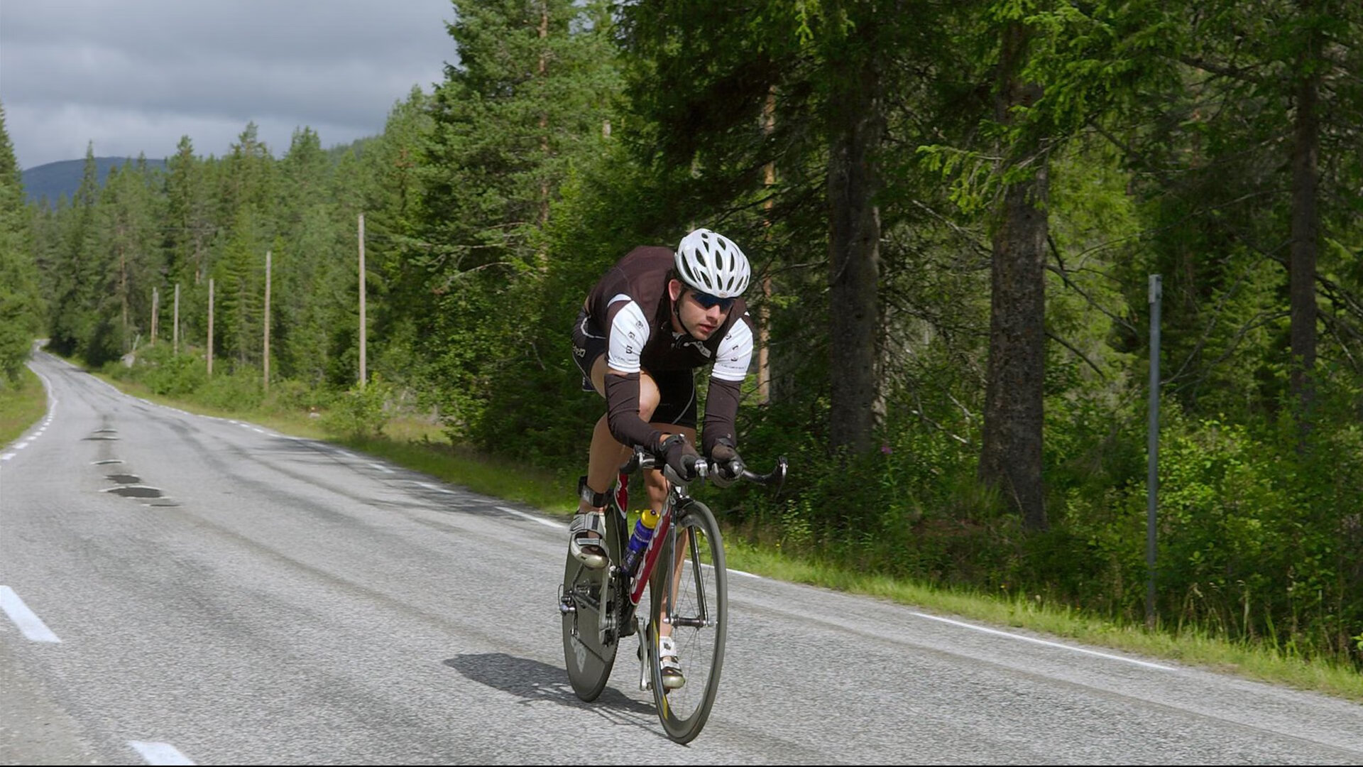 罗德里戈铁壁锁敌，加拿大压哨绝杀克罗地亚—一场防守与意志的胜利
