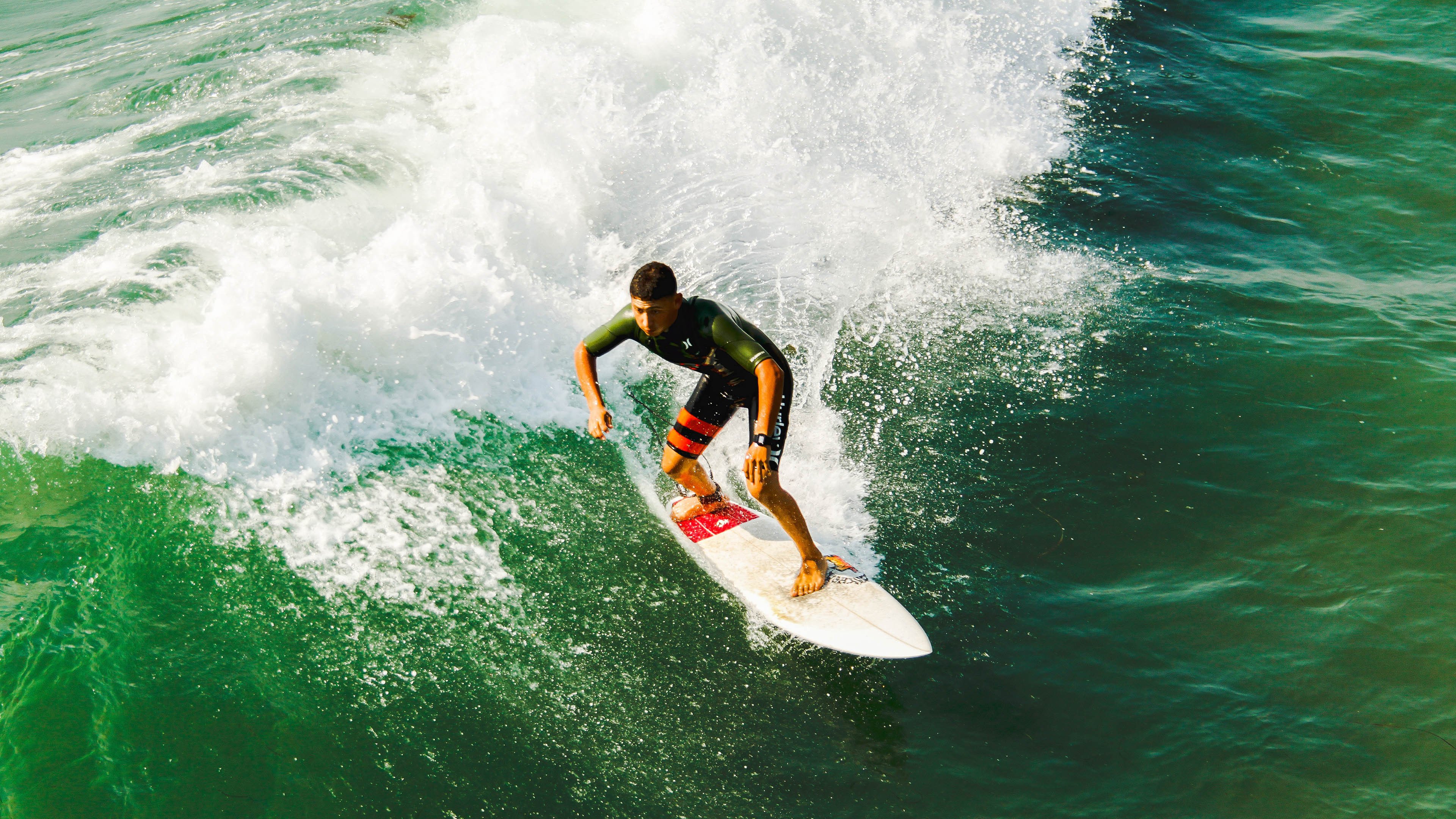 独行侠逆转广州队，塔图姆统治全场，诠释何为真正的孤胆英雄