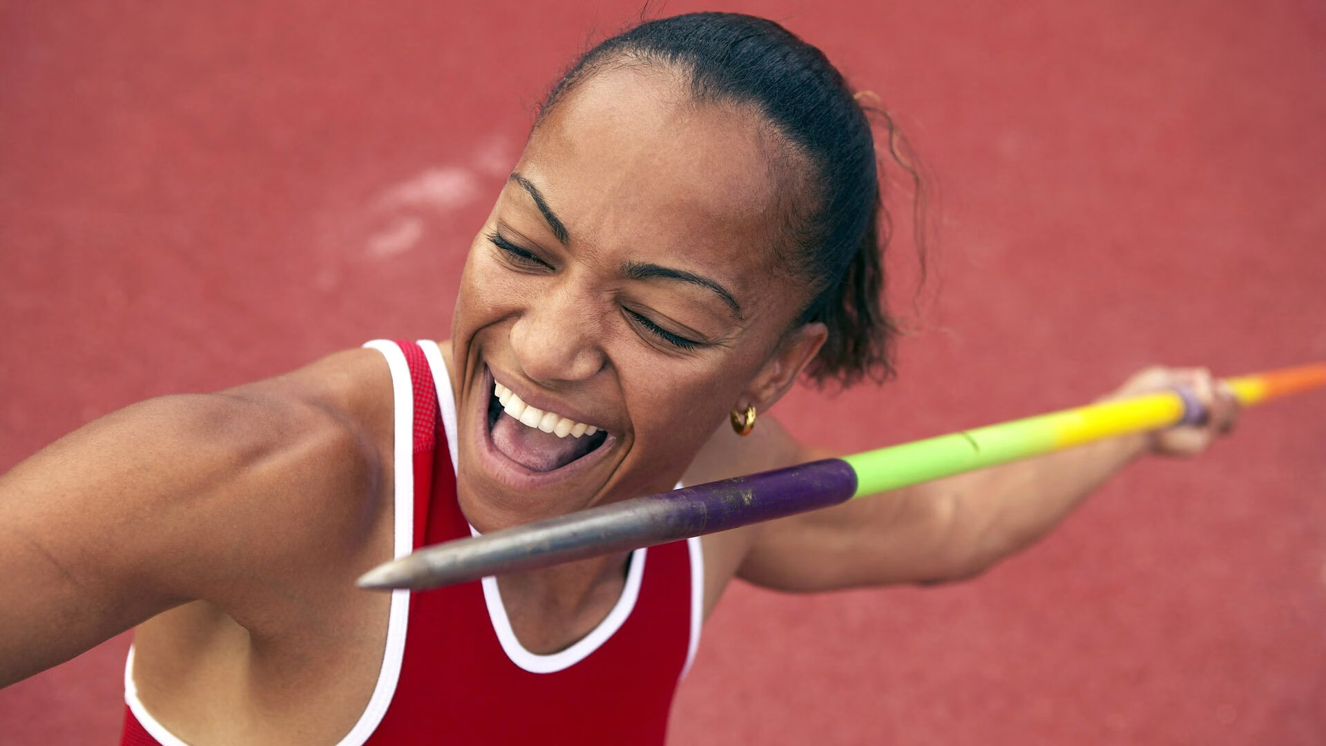 阿拉巴一锤定音,西班牙战术强压曼联—焦点战中的个人证明与体系胜利